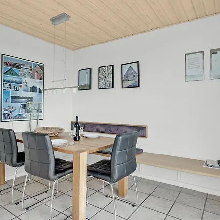 Holiday home 2 Bedroom Amazing In